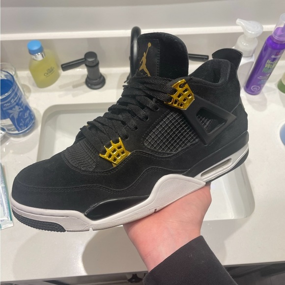 Jordan 4 Royalty Size 12 - Picture 2 of 9